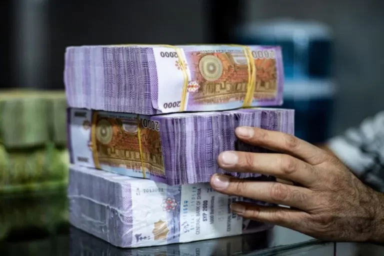 نظرة على الفريق الاقتصادي