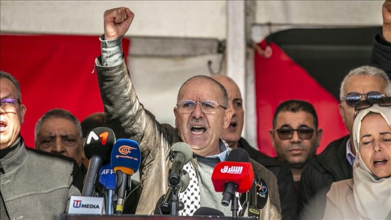 اتحاد الشغل يرفض التدخلات الخارجية بالشأن الداخلي لتونس