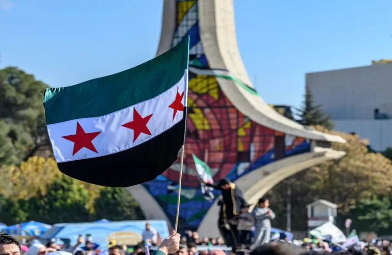 استقرار سوريا سياسياً مدخلها الحقيقي إلى إعادة الإعمار وتنميتها المستدامة