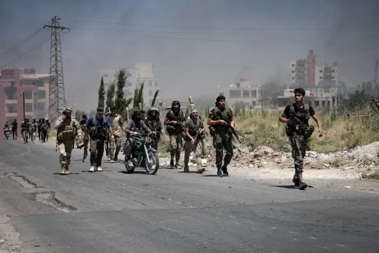 الداخلية السورية تتعهد بمحاسبة المسؤولين عن عملية قتل في مستشفى السويداء