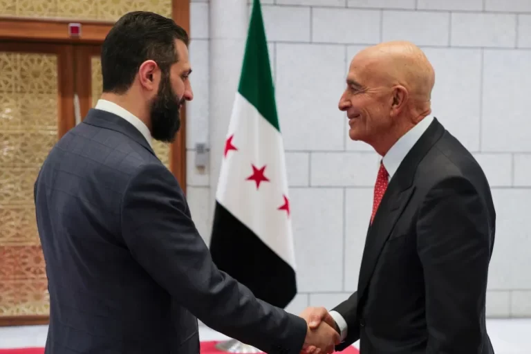 المبعوث الأميركي براك استقرار سوريا يتطلب تمكين الاقتصاد