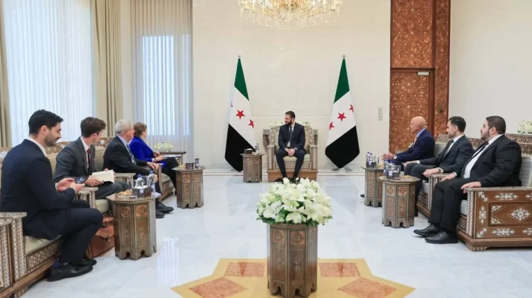 مسؤول سوري لـ«الشرق الأوسط» لا مجال لحلول تنتقص من سيادة الدولة أو تؤدي إلى تقسيمها