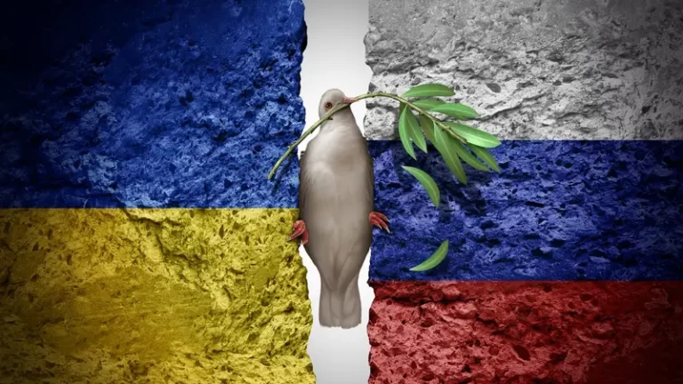 أوروبا تستعد لنشر قوات بأوكرانيا بدعم أميركي وروسيا تقترح قوات صينية