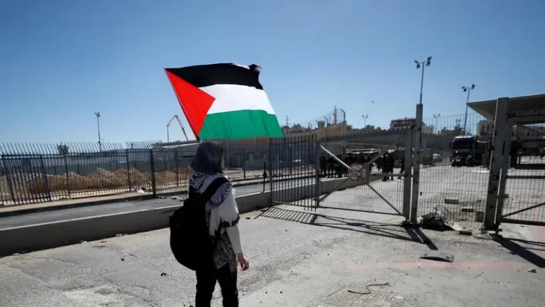 الاتحاد الأوروبي الاعتراف بفلسطين يساعد على دعم حل الدولتين