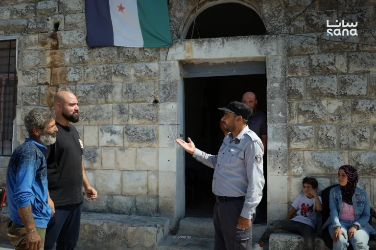 القبض على طيار برتبة مقدم متورط في هجمات الساحل السوري