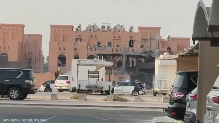 ضربة الدوحة نهاية وهم الوساطة؟