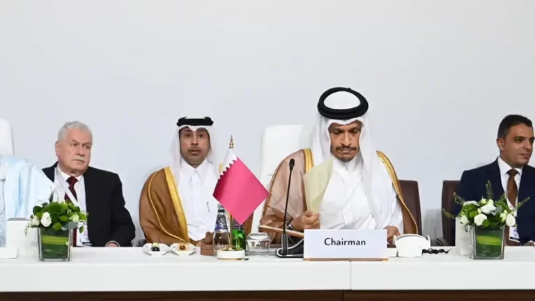 قمة الدوحة العدوان ضد قطر يقوض فرص السلام