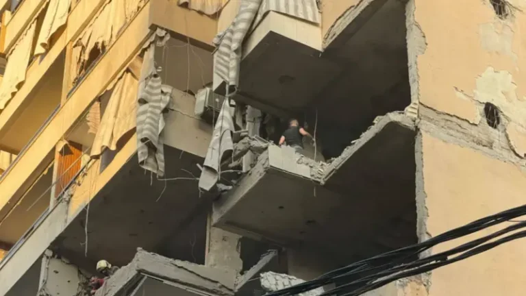 إسرائيل تستهدف هيثم طبطبائي الرجل الثاني في حزب الله