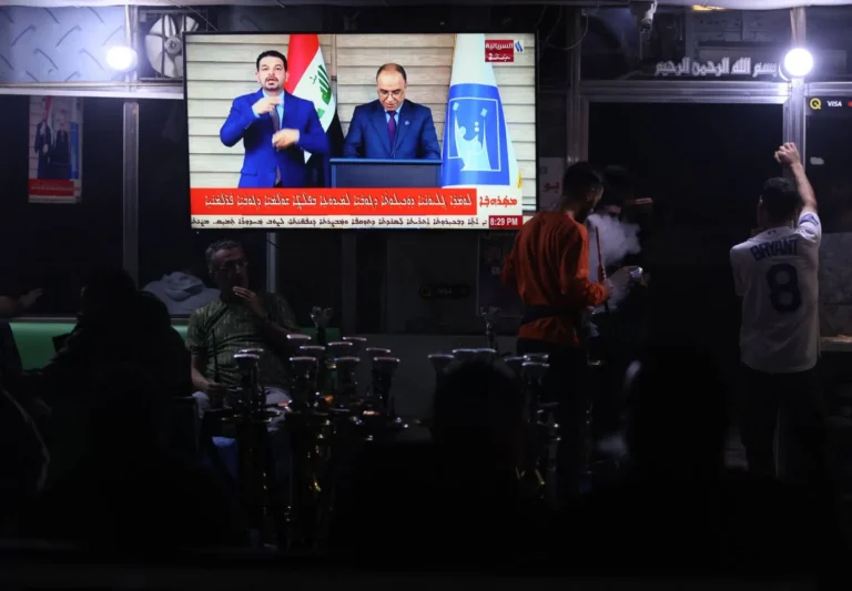 العراق أزمة «الرئاسات الثلاث» تُعرقل خطط الإسراع في تشكيل الحكومة