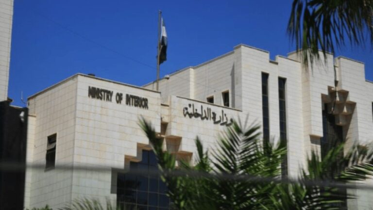 الهجرة والجوازات السورية توضح الجدل حول إصدار الجوازات لمن هم خارج البلاد