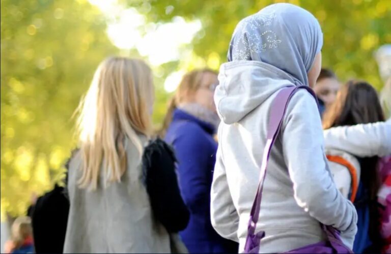 البرلمان النمساوي يقر حظر الحجاب في المدارس للفتيات دون 14 عاماً