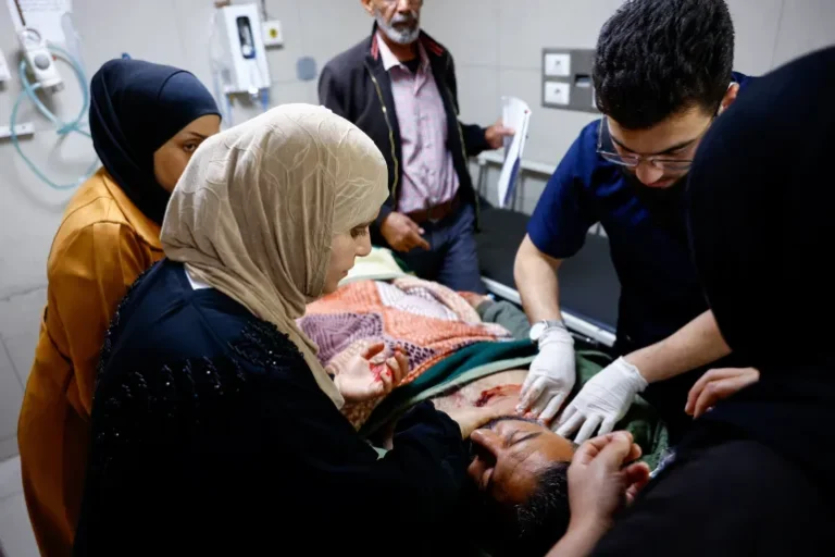 جنرال إسرائيلي لتل أبيب هدفان رئيسيان في سوريا