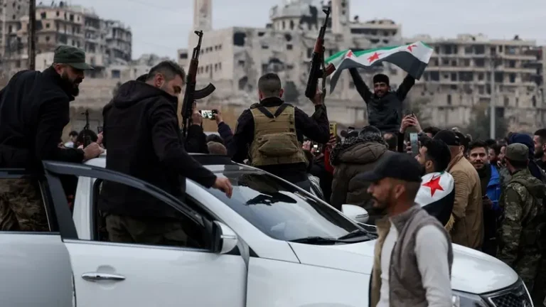 الجيش السوري أي تحرك عسكري من قسد سيقابل برد عنيف