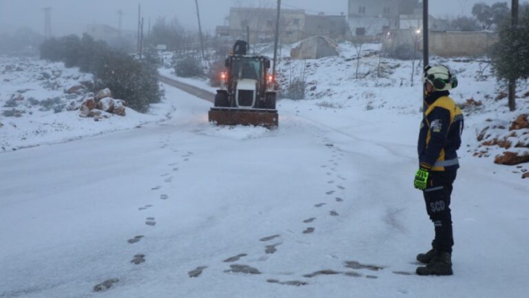 وزارة الطوارئ السورية تحذّر السائقين من خطر تشكل الجليد في المحافظات
